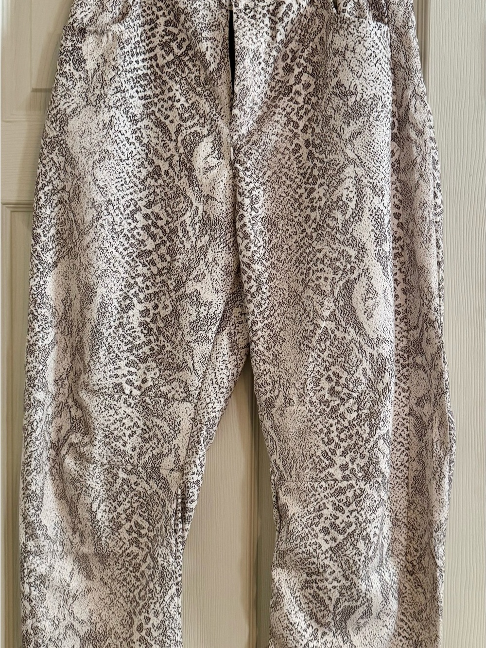 Amazon Women's Ankle & Cropped Jeans in Cream and Gray Snake Print